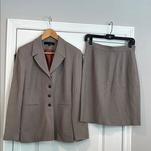 🟠 Versai Womens 2pc Business Suit Size 8
